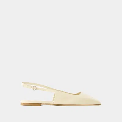 サンダル・ミュール aeyde Liya Sandals - Aeyde - Leather - Beige Aeyde Aeydē Liya Sandals - Leather - Beige | ModeSens