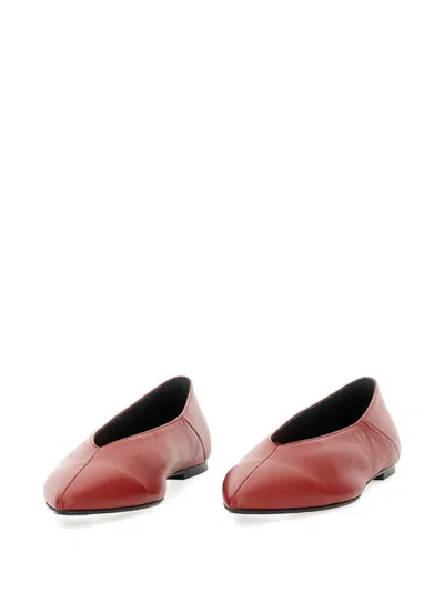 Aeyde Moa Pointed-toe Ballet Flats In Red