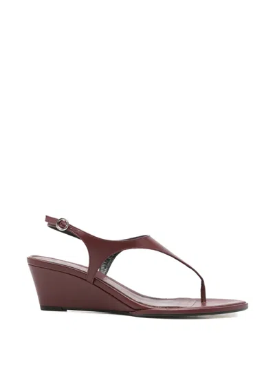 Aeyde Roose Leather Thong Sandals In Burgundy