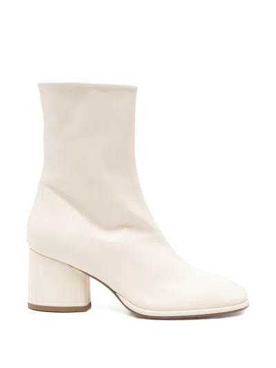 Aeyde Round Toe "ayla" Boots In White