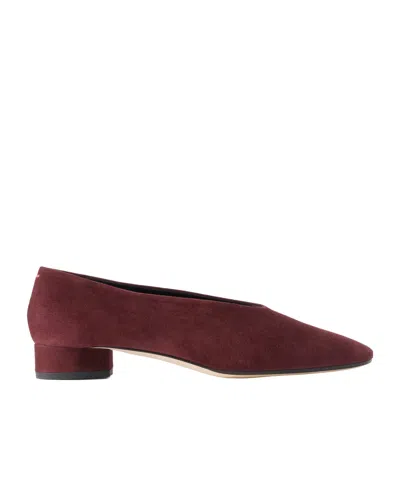 Aeyde Solid Color Suede Ballet Flats In Burgundy