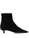 Aeyde Sofie Suede Ankle Boots In 黑色