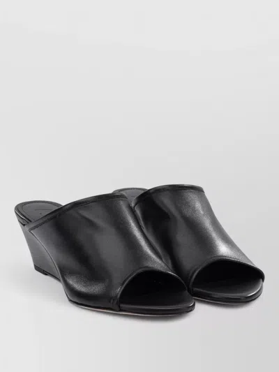 Aeyde Suzanne 50mm Peep Toe Wedge Mules In Black