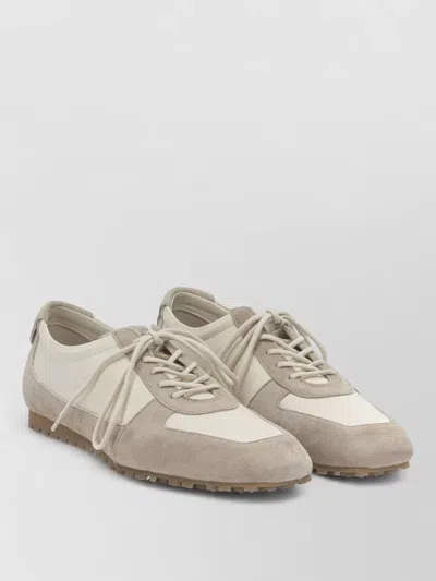 Aeyde Uma Low Sneakers Contrast Stitching Suede In Neutral