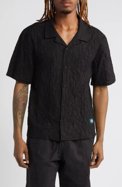 Afield Out Textured Floral Short Sleeve Cotton Button-up Shirt In Black