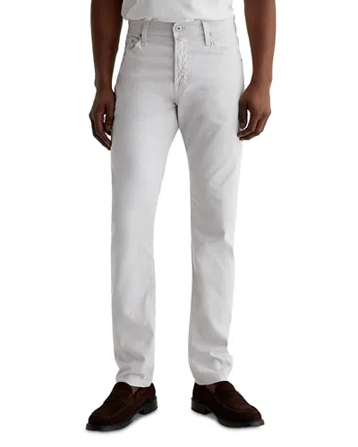 AG GRADUATE STRAIGHT LEG COMFORT STRETCH JEANS IN SILVER FOG