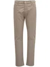Ag Gerade Hose Mit Logo-patch In Neutrals