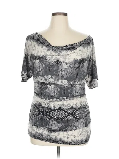 Pre-owned Agb Short Sleeve Top Gray Scoop Neck Tops