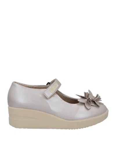 Agile By Rucoline Pumps In Purple
