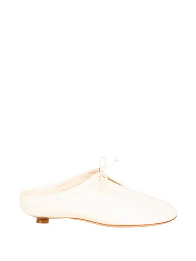 Agl Attilio Giusti Leombruni Abe Easy Leather Mules In White