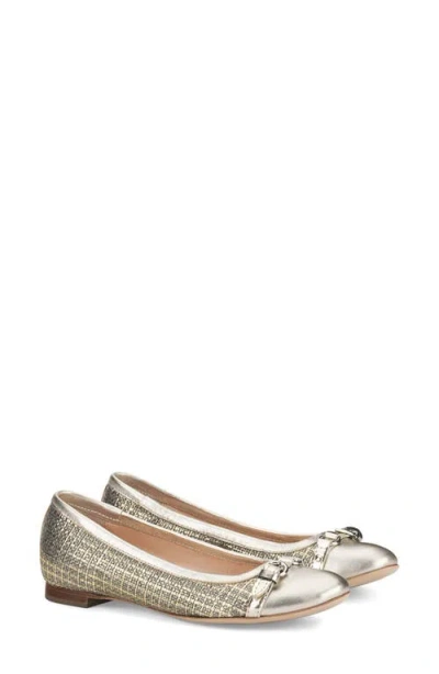 Agl Attilio Giusti Leombruni Agl Mae Cap Toe Flat In Sand-piet-sand-gold