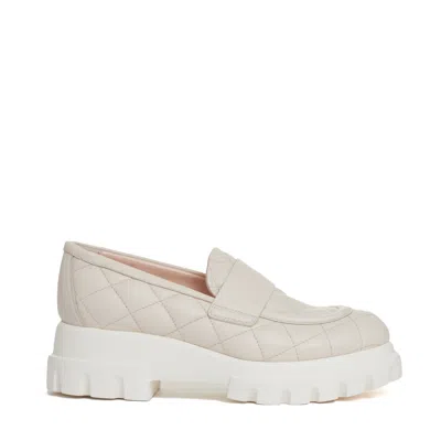 Agl Attilio Giusti Leombruni Agl Matelasse Gesso Loafer In White