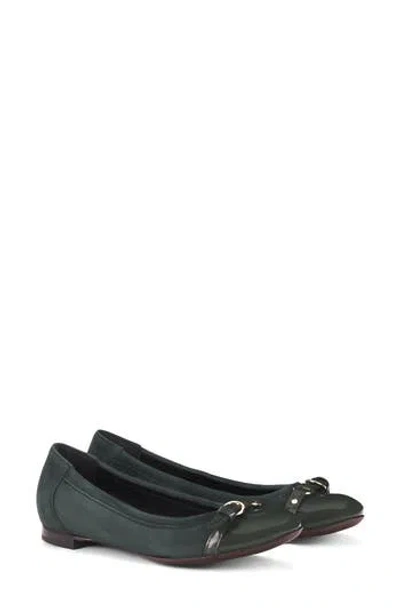 Agl Attilio Giusti Leombruni Agl Monika Leopard Print Flat In Green