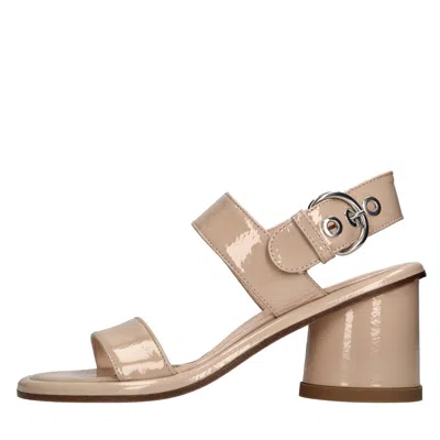 Agl Attilio Giusti Leombruni Agl Sandals Beige In Beige Chari