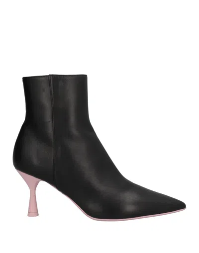 Agl Attilio Giusti Leombruni Ankle Boots In Black