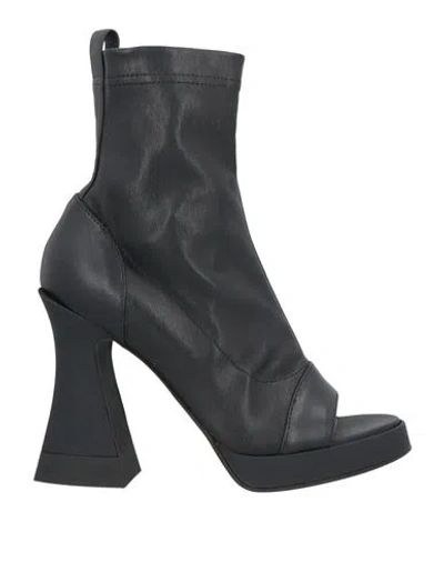 Agl Attilio Giusti Leombruni Agl Woman Ankle Boots Black Size 7 Leather