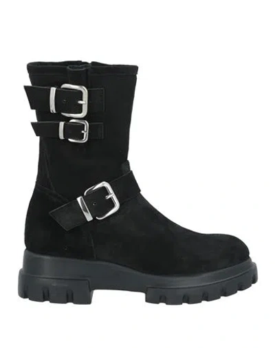 Agl Attilio Giusti Leombruni Agl Woman Ankle Boots Black Size 8 Leather