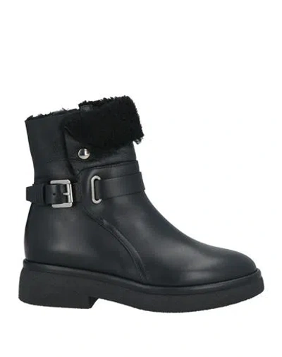 Agl Attilio Giusti Leombruni Agl Woman Ankle Boots Black Size 8 Leather