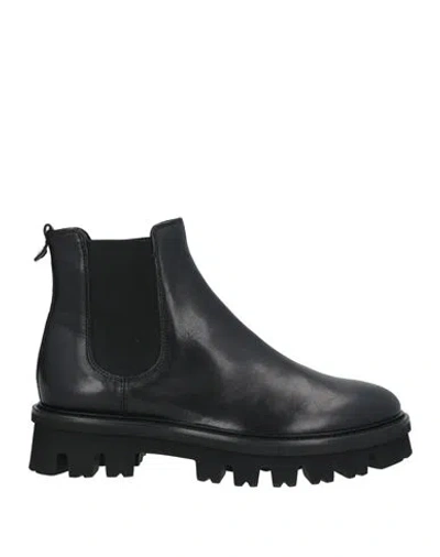 Agl Attilio Giusti Leombruni Agl Woman Ankle Boots Black Size 8 Leather
