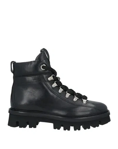 Agl Attilio Giusti Leombruni Agl Woman Ankle Boots Black Size 7.5 Leather