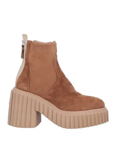 Agl Attilio Giusti Leombruni Agl Woman Ankle Boots Camel Size 10 Soft Leather In Beige