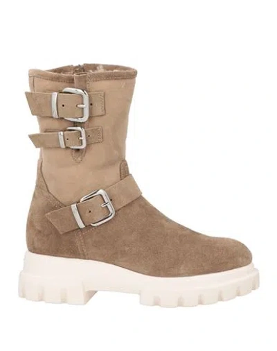 Agl Attilio Giusti Leombruni Agl Woman Ankle Boots Khaki Size 8 Leather In Beige