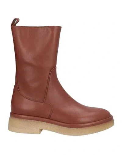 Agl Attilio Giusti Leombruni Agl Woman Ankle Boots Tan Size 8 Leather In Brown