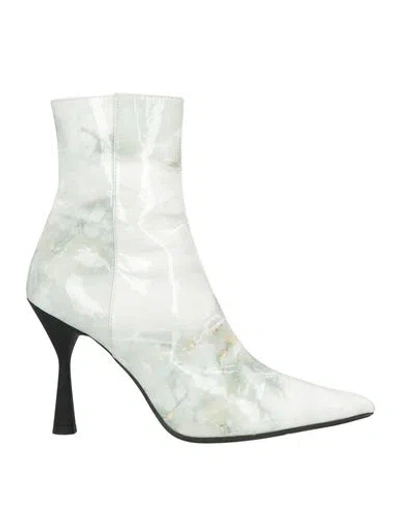 Agl Attilio Giusti Leombruni Agl Woman Ankle Boots White Size 8 Soft Leather