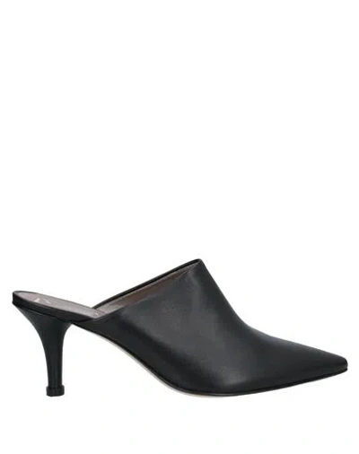 Agl Attilio Giusti Leombruni Mules In Black