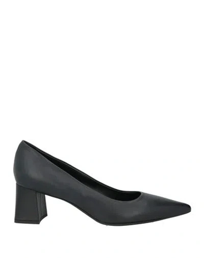 Agl Attilio Giusti Leombruni Agl Woman Pumps Black Size 8 Leather