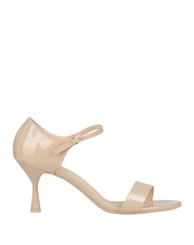 Agl Attilio Giusti Leombruni Agl Woman Sandals Beige Size 8 Leather
