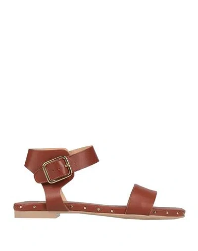 Agl Attilio Giusti Leombruni Agl Woman Sandals Brown Size 6 Leather