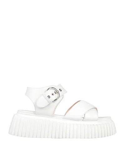 Agl Attilio Giusti Leombruni Agl Woman Sandals White Size 8 Leather