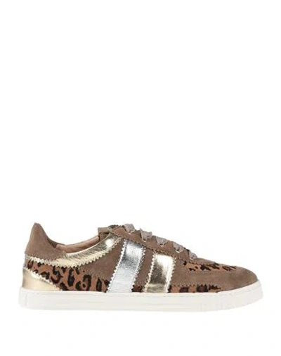 Agl Attilio Giusti Leombruni Agl Woman Sneakers Brown Size 8 Leather