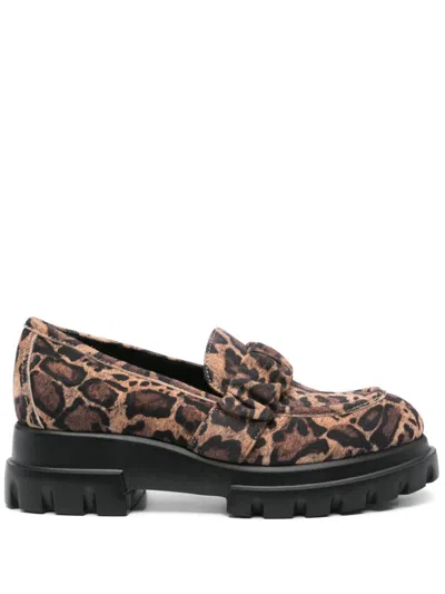 Agl Attilio Giusti Leombruni Celeste Loafers In Black