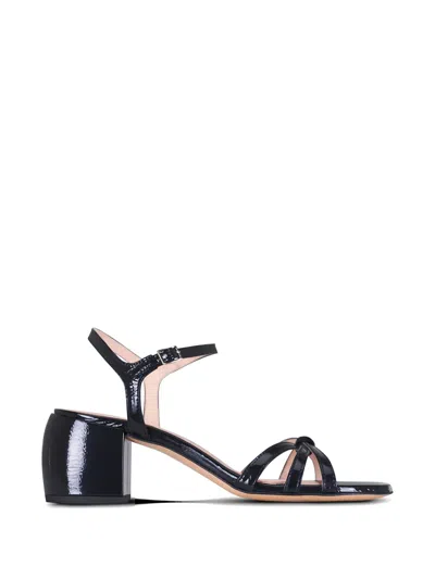 Agl Attilio Giusti Leombruni Clio Sandals In Black