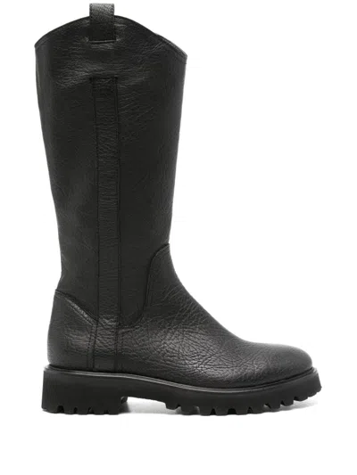 Agl Attilio Giusti Leombruni Grained-leather Boots In Black