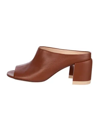Pre-owned Agl Attilio Giusti Leombruni Leather Mules In Brown