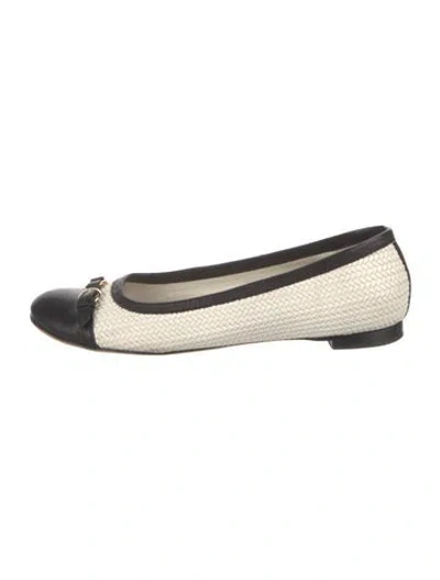 Pre-owned Agl Attilio Giusti Leombruni Leather Patterned Ballet Flats In White