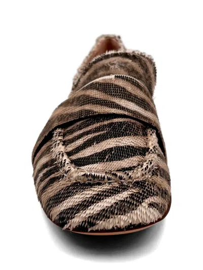 Agl Attilio Giusti Leombruni Marienne Zebra-print Textured Loafers In Animal Print