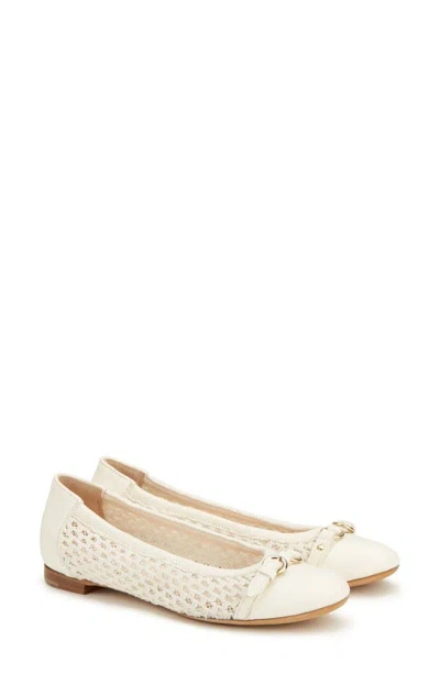 Agl Attilio Giusti Leombruni Monia Cap Toe Ballet Flat In Offwhite