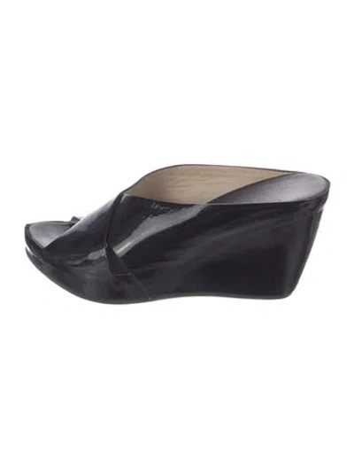 Pre-owned Agl Attilio Giusti Leombruni Patent Leather Mules In Blue