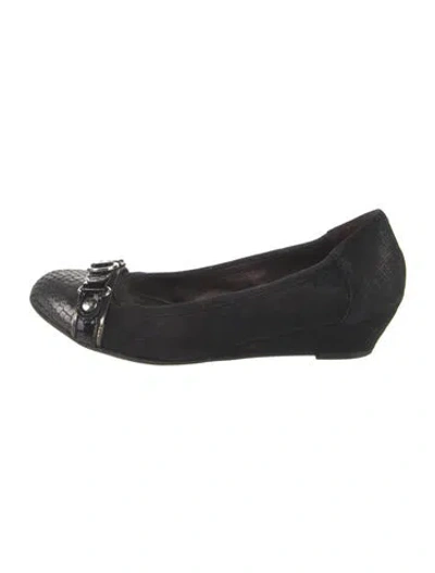 Pre-owned Agl Attilio Giusti Leombruni Suede Ballet Flats In Black