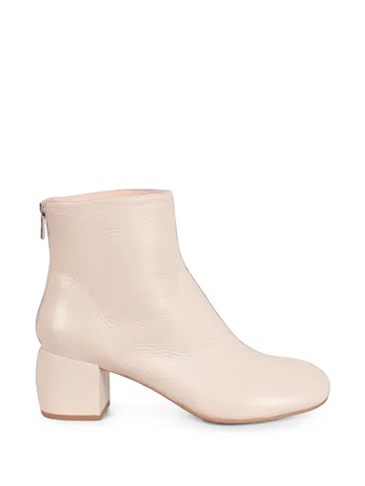 Agl Attilio Giusti Leombruni Tina Leather Ankle Boots In Neutral