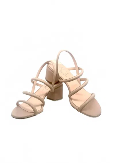 Agl Attilio Giusti Leombruni Women's Azzurra Chunky Heel Sandal In Nude