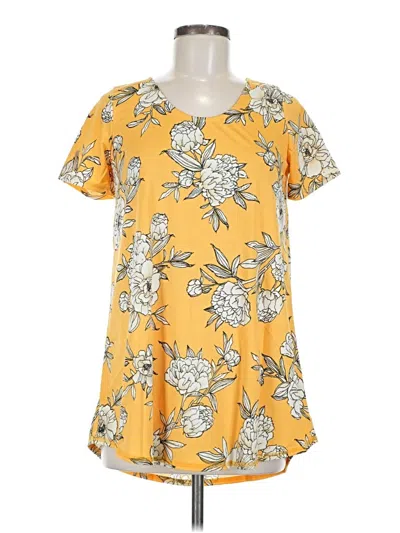 Agnes & Dora Short Sleeve T-shirt In Yellow