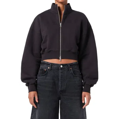 Agolde Asta Oversize Crop Zip Sweatshirt In Washed Blk (blk W/wsh Seams)