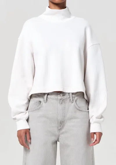 Agolde Isra Mock Neck Sweatshirt In Wired In White