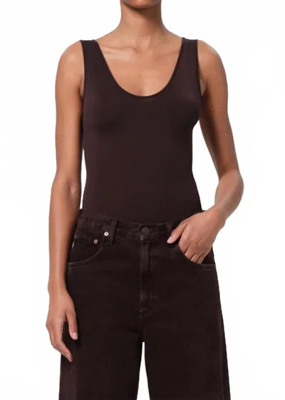 Agolde Sleeveless Tora Bodysuit In Chocolate In Gold