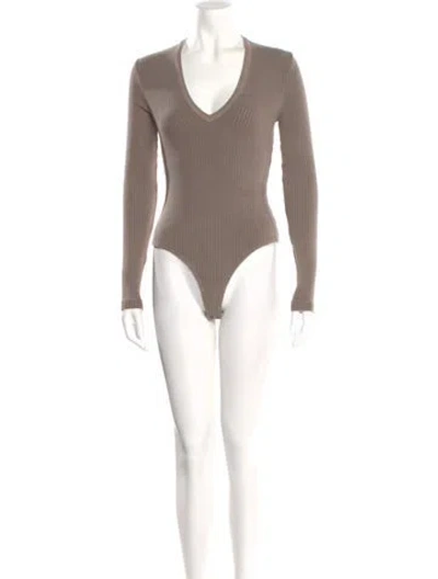 Pre-owned Agolde V-neck Long Sleeve Top In Neutral